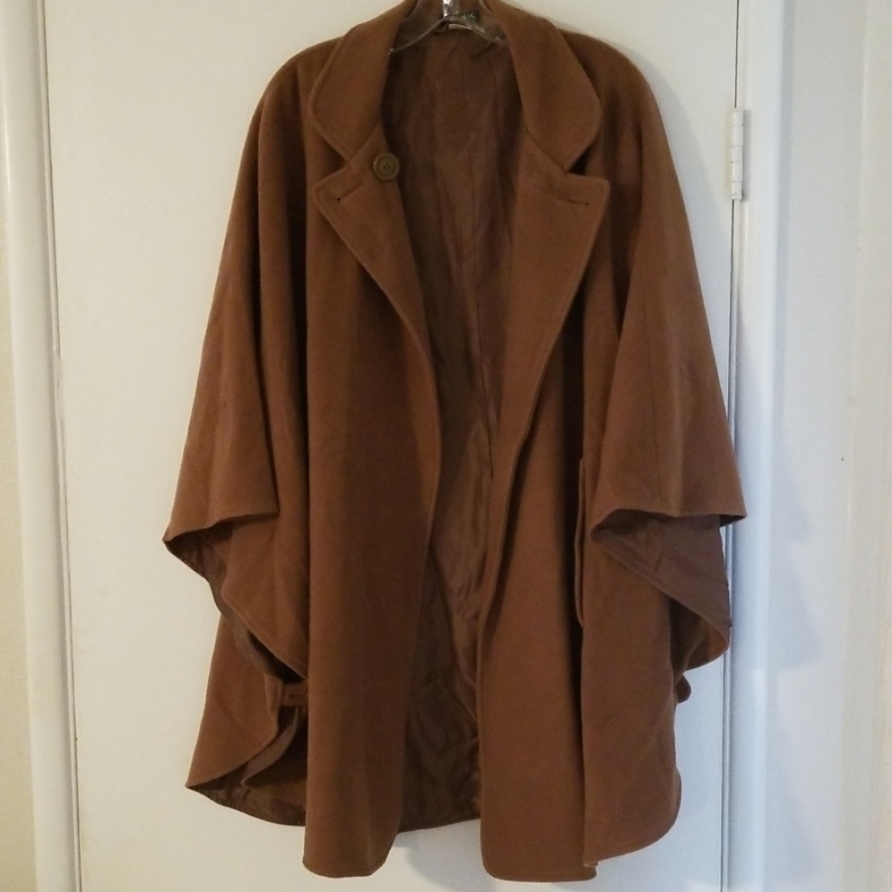 Outdoor Cape